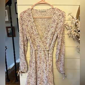 Abercrombie mini wrap dress. size Xs
